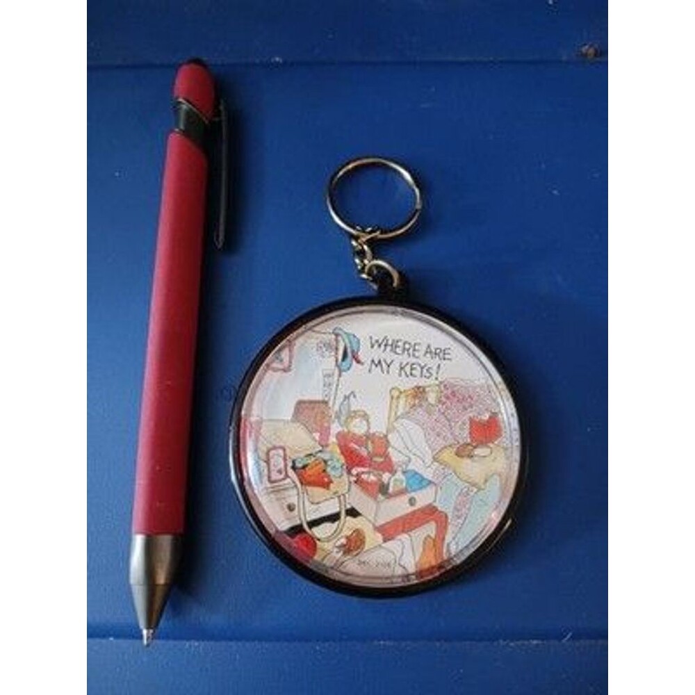Vintage Hallmark 1981 Photo Keychain 3 1/2” "Where Are My Keys!"